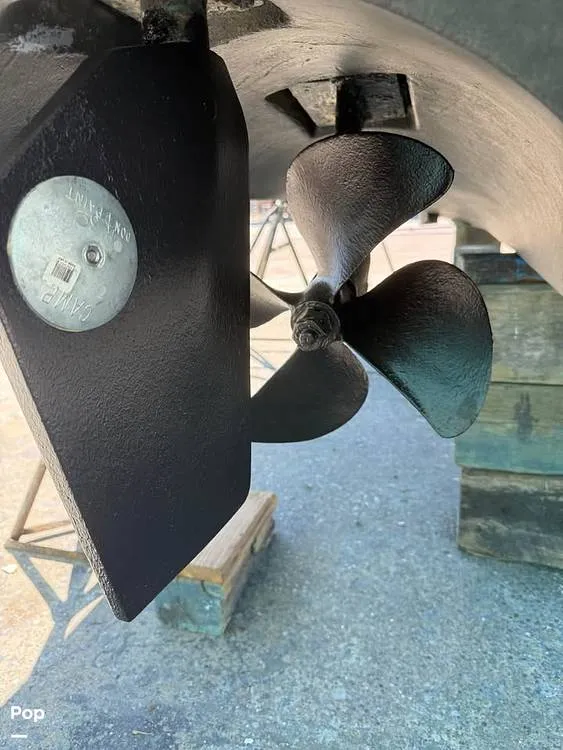 Slide: The Image of Cruisers Yachts 320 Express 2004 - 16226834