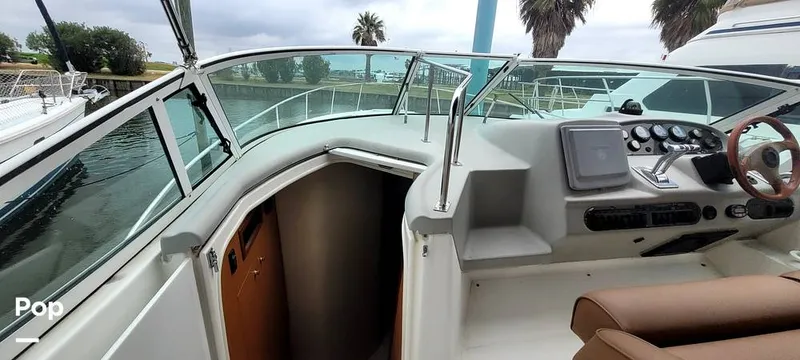 Slide: The Image of Cruisers Yachts 320 Express 2004 - 16226846