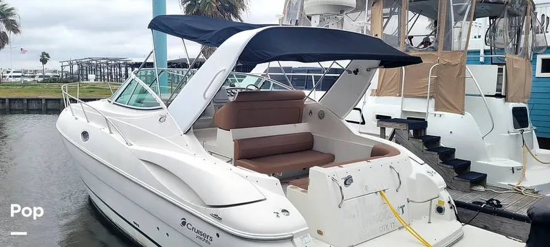 Slide: The Image of Cruisers Yachts 320 Express 2004 - 16226851