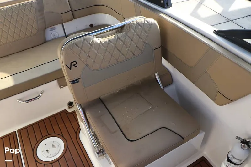 Slide: The Image of Bayliner VR5 2023 - 16109025