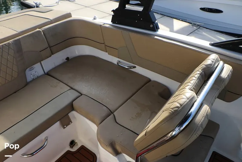 Slide: The Image of Bayliner VR5 2023 - 16109027