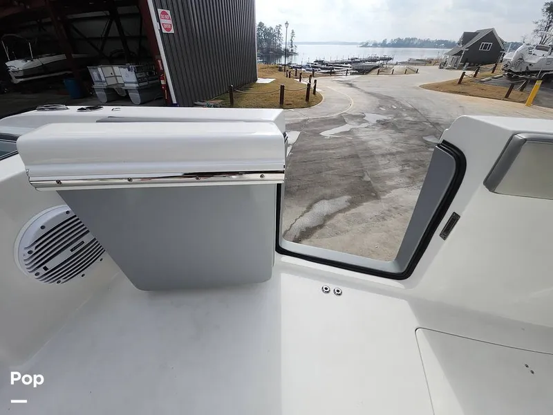 Slide: The Image of Sea Pro 320 DLX 2023 - 16168021