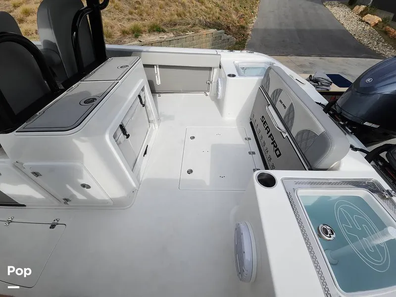 Slide: The Image of Sea Pro 320 DLX 2023 - 16168024