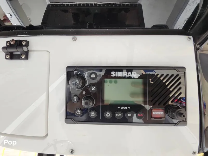 Slide: The Image of Sea Pro 320 DLX 2023 - 16168062