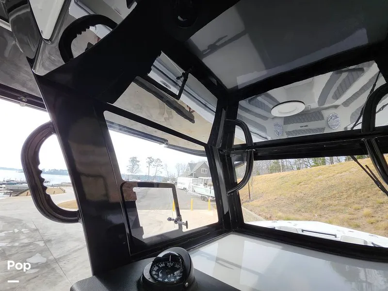 Slide: The Image of Sea Pro 320 DLX 2023 - 16168063