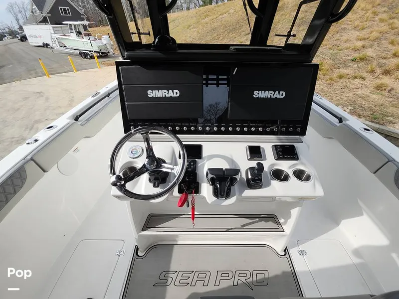 Slide: The Image of Sea Pro 320 DLX 2023 - 16168081