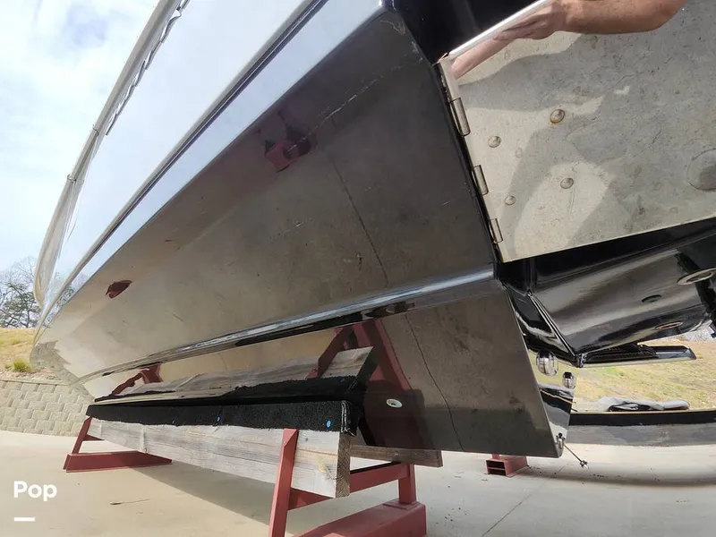 Slide: The Image of Sea Pro 320 DLX 2023 - 16167964