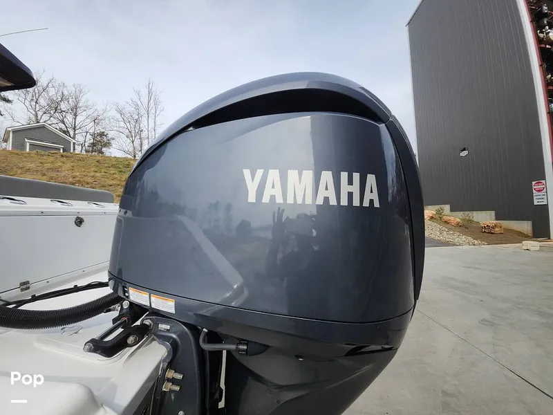 Slide: The Image of Sea Pro 320 DLX 2023 - 16167972