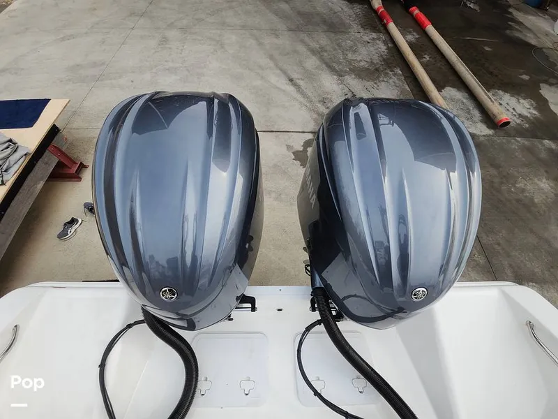 Slide: The Image of Sea Pro 320 DLX 2023 - 16167990