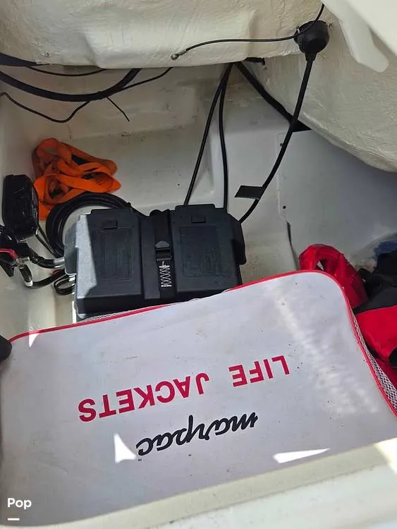 Slide: The Image of Tahoe 185S 2022 - 16163769