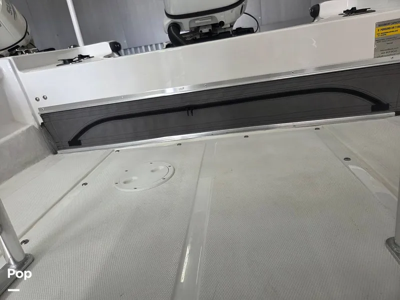 Slide: The Image of Eduardono 22.5 (NEW - NEVER TITLED) 2025 - 16179833