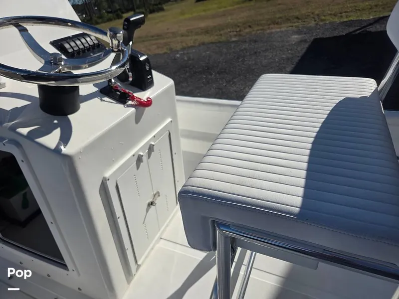 Slide: The Image of Eduardono 22.5 (NEW - NEVER TITLED) 2025 - 16179835