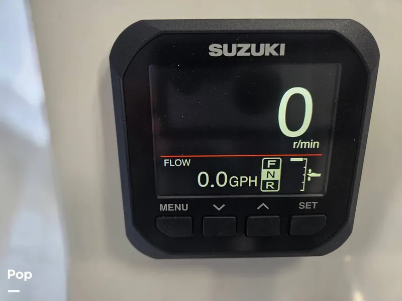 Slide: The Image of Eduardono 22.5 (NEW - NEVER TITLED) 2025 - 16179824