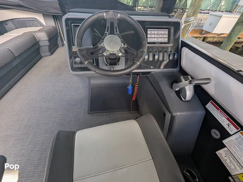 Slide: The Image of Manitou Cruise Max 22 SGP 575 2024 - 16152456