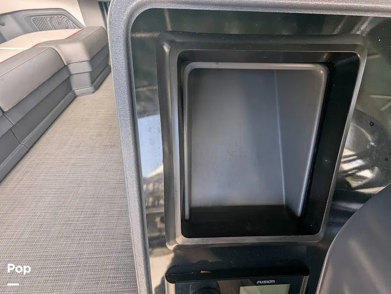 Slide: The Image of Manitou Cruise Max 22 SGP 575 2024 - 16152465