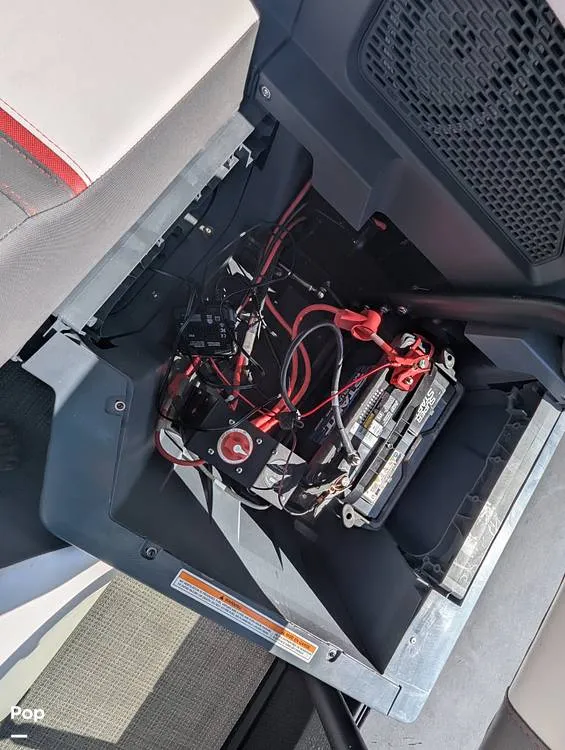 Slide: The Image of Manitou Cruise Max 22 SGP 575 2024 - 16152488