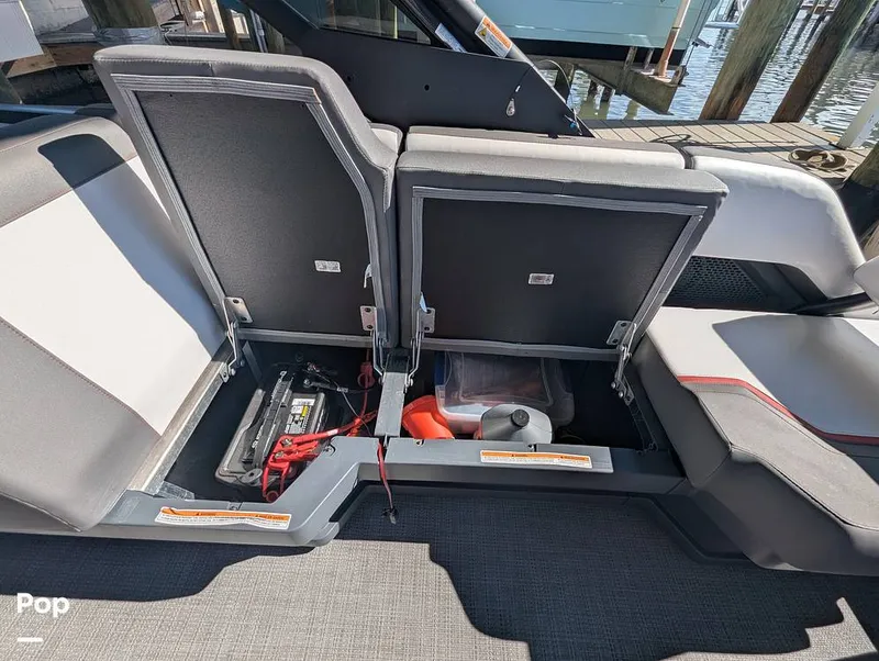 Slide: The Image of Manitou Cruise Max 22 SGP 575 2024 - 16152490