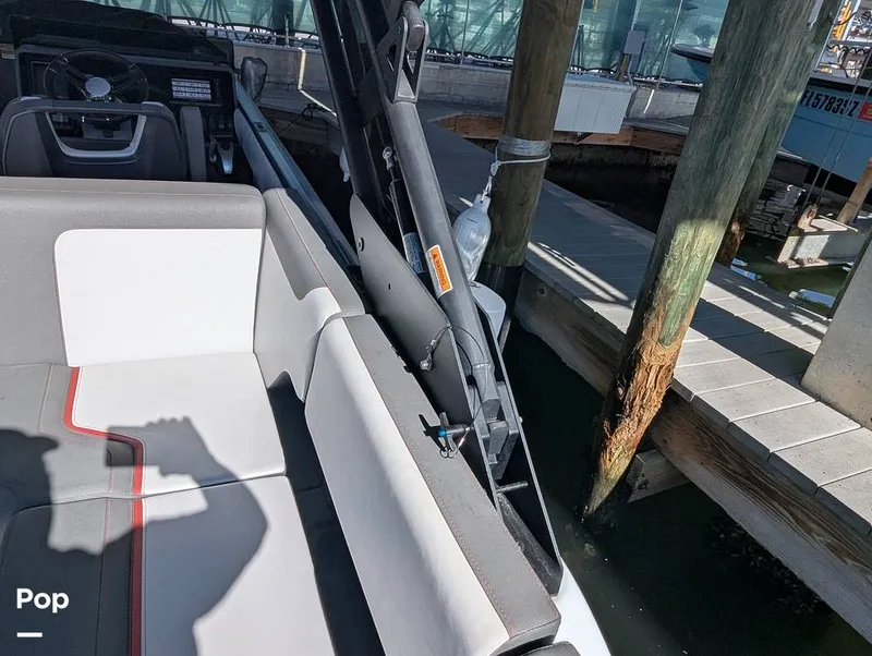 Slide: The Image of Manitou Cruise Max 22 SGP 575 2024 - 16152502