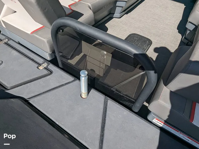 Slide: The Image of Manitou Cruise Max 22 SGP 575 2024 - 16152503