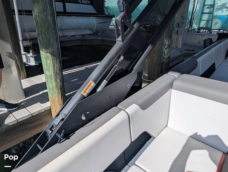 Slide: The Image of Manitou Cruise Max 22 SGP 575 2024 - 16152504