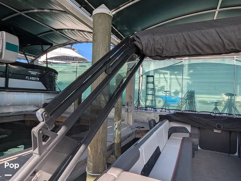 Slide: The Image of Manitou Cruise Max 22 SGP 575 2024 - 16152505