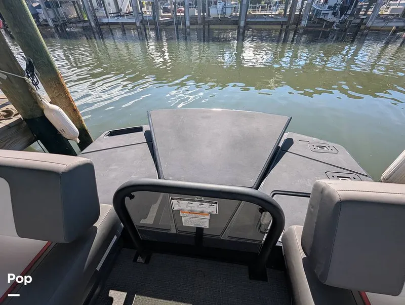 Slide: The Image of Manitou Cruise Max 22 SGP 575 2024 - 16152510