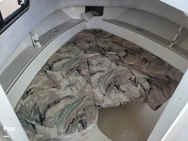 Slide: The Image of V Berth And Cushions! - 16116102