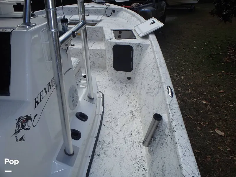 Slide: The Image of Kenner 23CC 2001 - 16147557