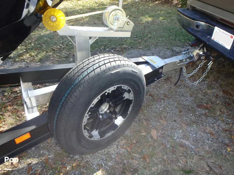 Slide: The Image of Spare Tire Kit - 16147515
