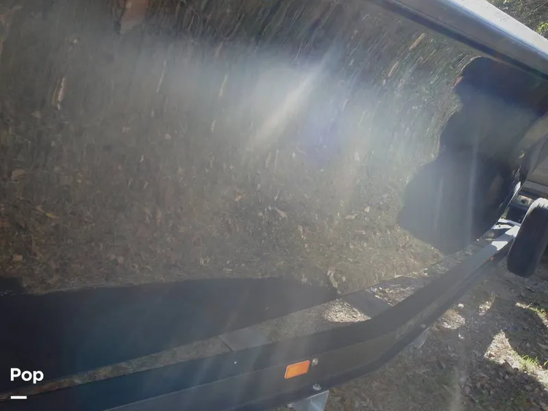 Slide: The Image of Tire Date Code - 16147513