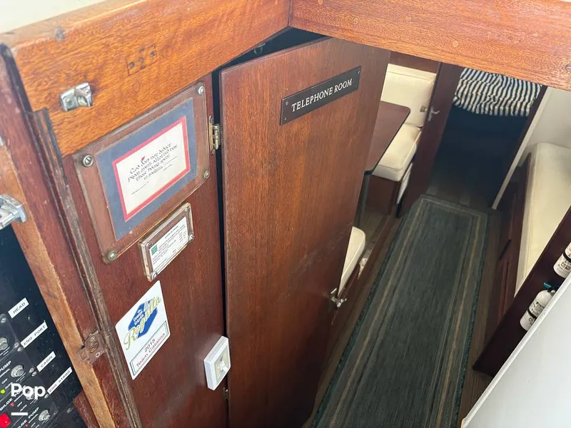 Slide: The Image of Chris-Craft 31 Commander 1968 - 16128787