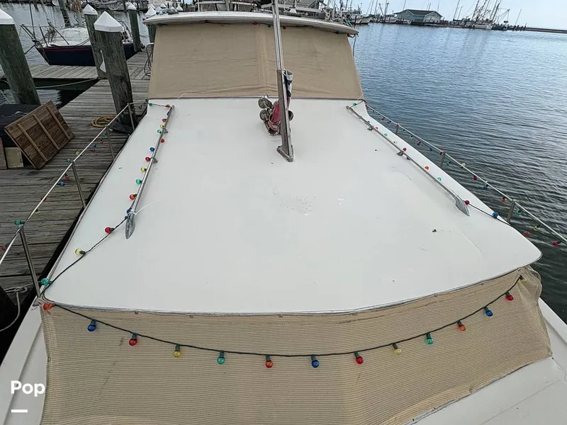 Slide: The Image of Chris-Craft 31 Commander 1968 - 16128809