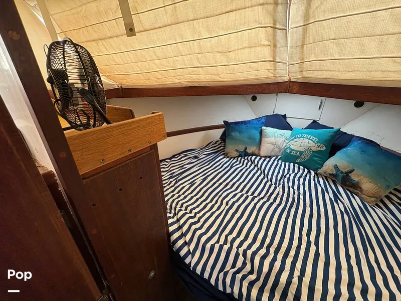 Slide: The Image of Chris-Craft 31 Commander 1968 - 16128778