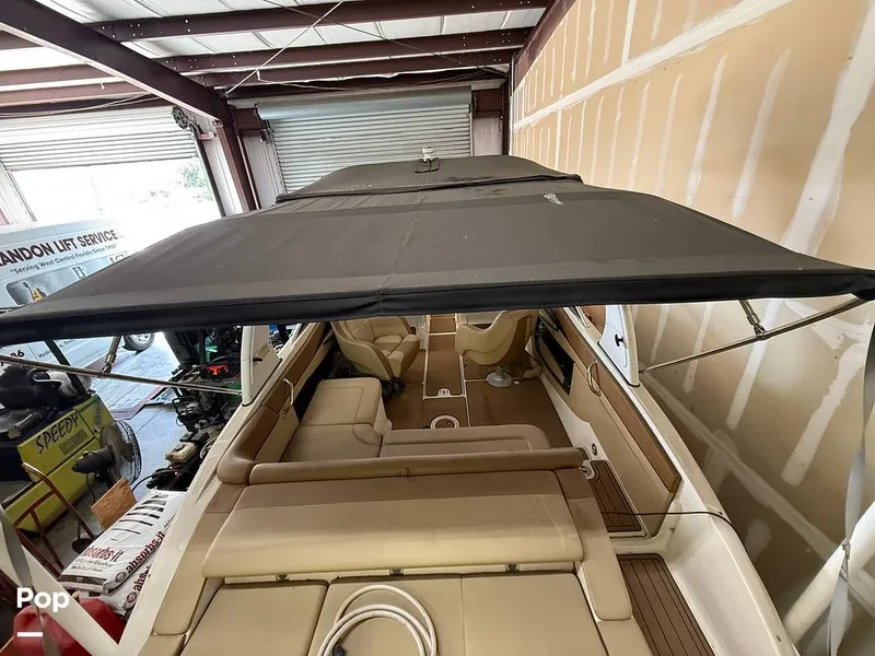 Slide: The Image of Sea Ray SLX230 2016 - 16223601