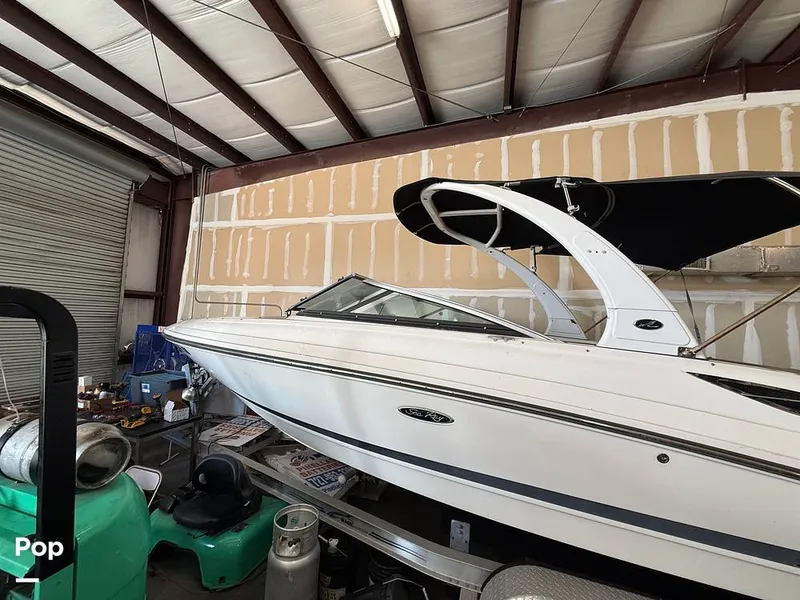 Slide: The Image of Sea Ray SLX230 2016 - 16223610