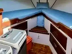 Slide: The Image of V Berth - 16160421