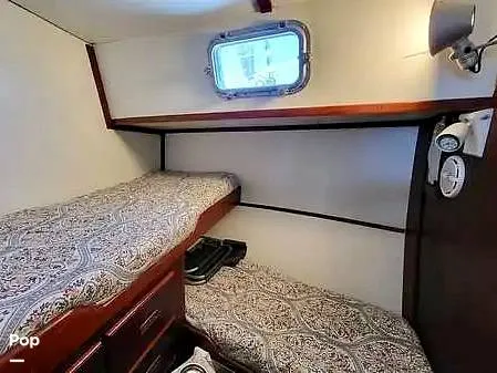 Slide: The Image of Stateroom - Mid Berth - 16160423