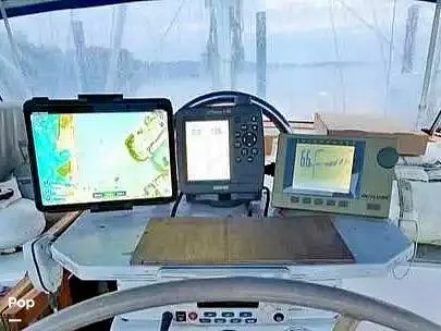 Slide: The Image of Nav Station - 16160395