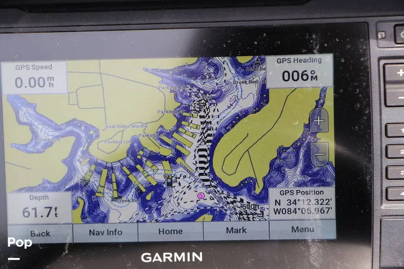 Slide: The Image of Crownline Boats E225 XS 2023 - 16304653