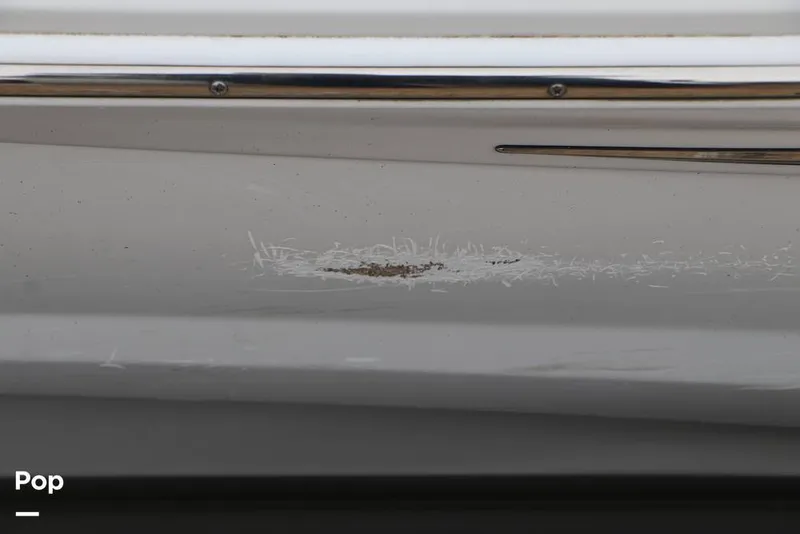 Slide: The Image of Crownline Boats E235 XS 2023 - 16143207