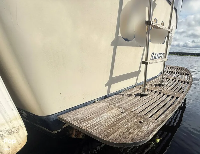 Slide: The Image of Chris-Craft 410 Commander 1974 - 16180497