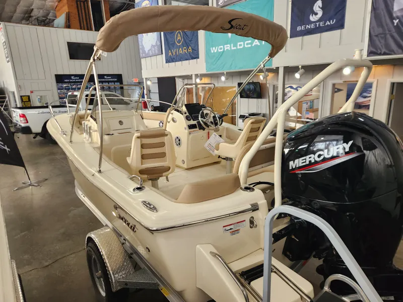 Slide: The Image of Scout 195 Dorado 2024 - 2