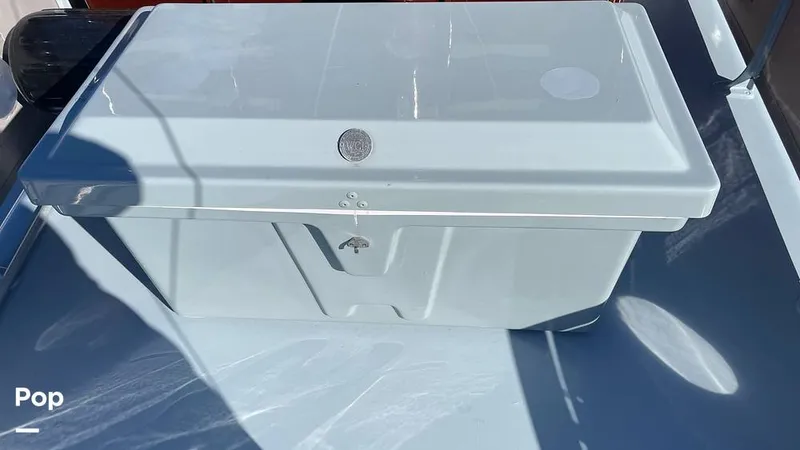 Slide: The Image of Deck Box On Deck - 16161074