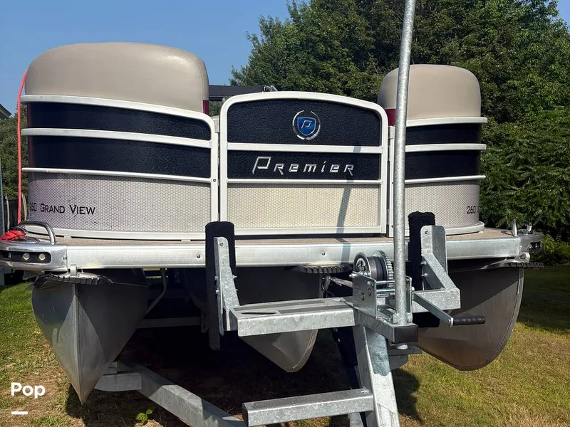 Slide: The Image of Premier Grand View 260 2015 - 16125712