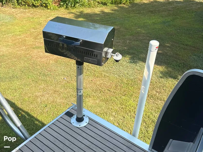 Slide: The Image of Premier Grand View 260 2015 - 16125713