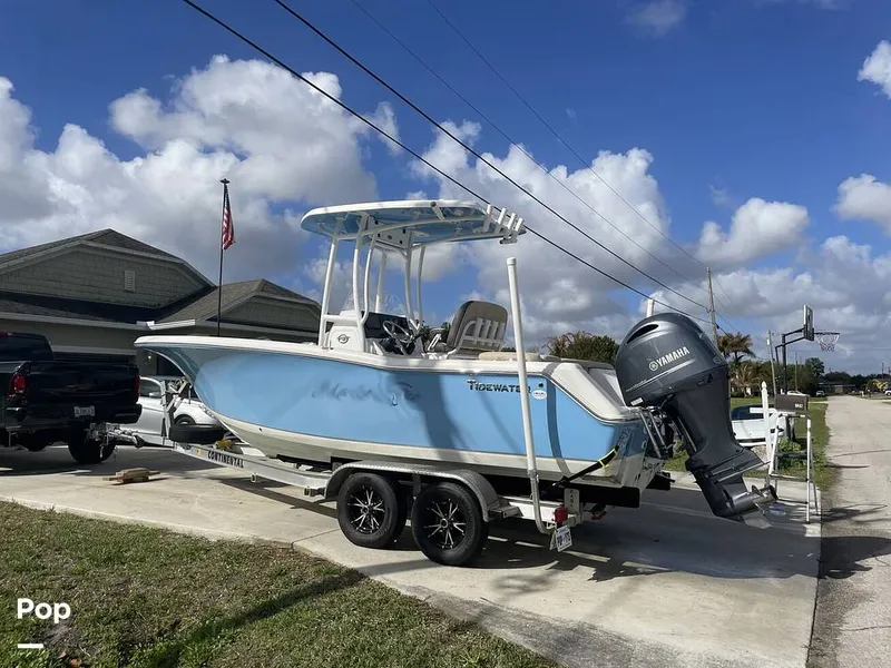 Slide: The Image of Tidewater 220 LXF 2021 - 16268593