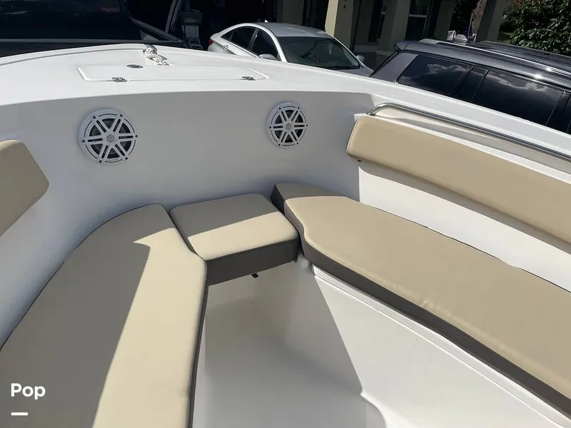 Slide: The Image of Tidewater 220 LXF 2021 - 16268272