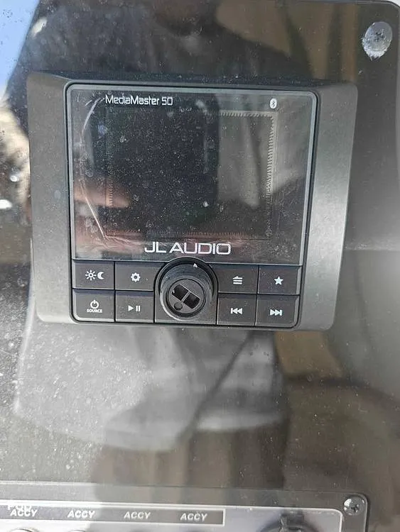 Slide: The Image of Tidewater 220 LXF 2021 - 16137671