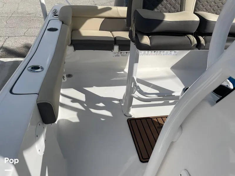 Slide: The Image of Tidewater 220 LXF 2021 - 16268281