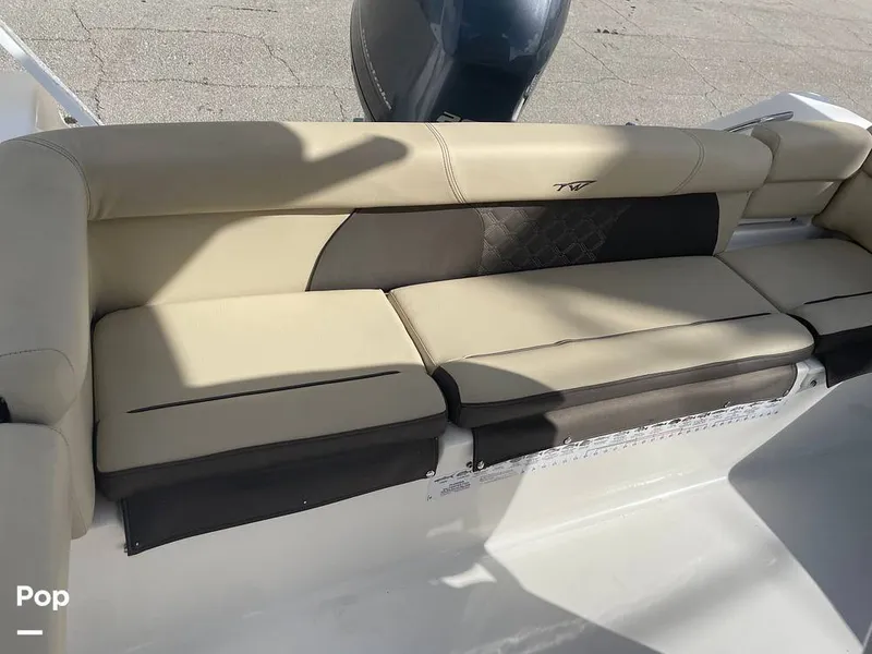 Slide: The Image of Tidewater 220 LXF 2021 - 16268284